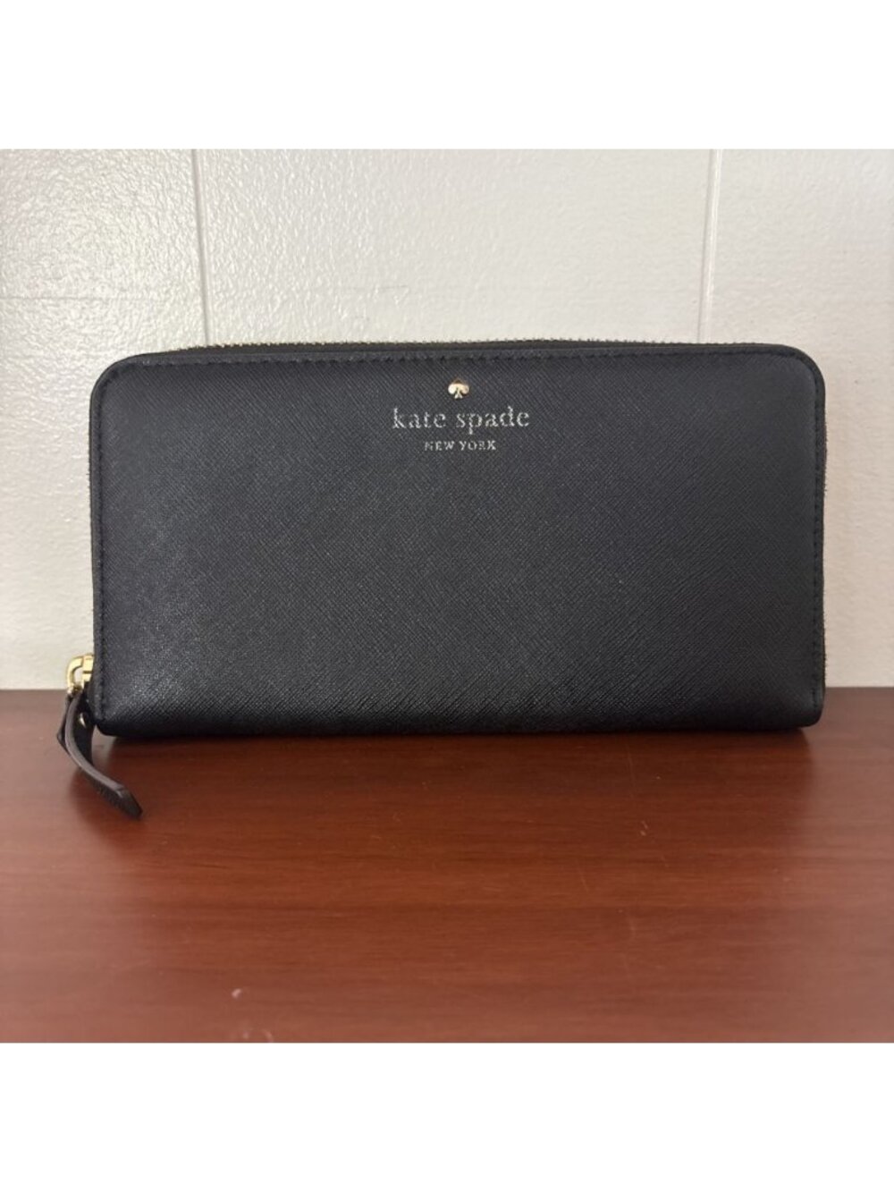 Kate Spade NY Laurel Way Neda Black Saffiano Leather Zip Continental Wallet